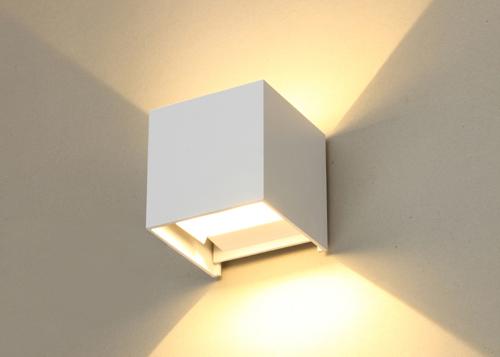 lâmpada preta/branca de 2*3W do diodo emissor de luz de parede para a casa e o hotel do corredor do cubo
