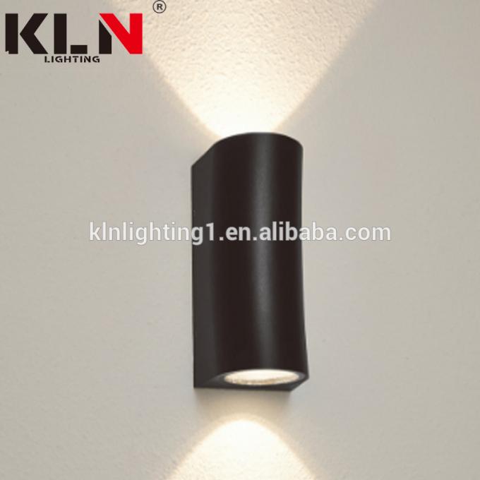 Decorativo preto ou branco para cima e para baixo a luz da lâmpada de parede do diodo emissor de luz moderna