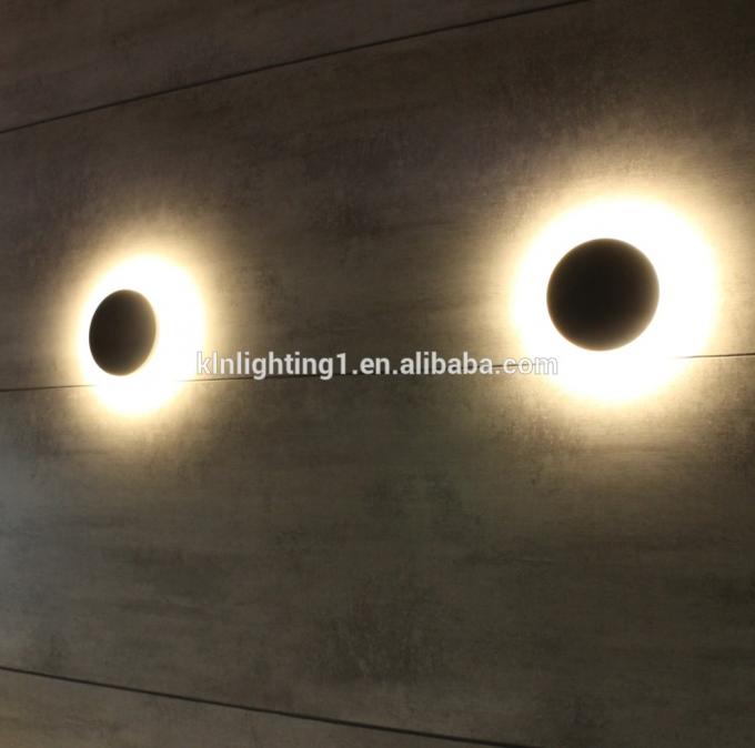 Lâmpada de parede decorativa moderna do diodo emissor de luz do disco liso redondo do planeta interna